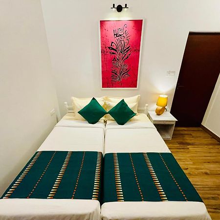 Ayur Ayur White Sail Villa Dalupotha Eksteriør bilde
